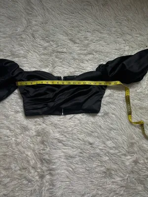 Lulu’s‎ Crop Top thumbnail 6