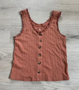 SO knit button front tank top ruffle trim size small boho coastal casual fall thumbnail 1