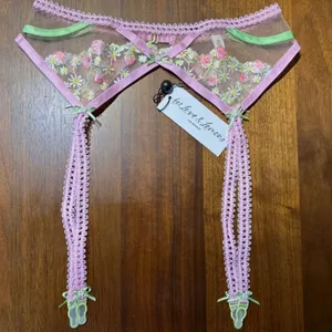 For Love & Lemons Victoria's Secret Lace Strawberry Garter Belt Pink Floral XS thumbnail 5