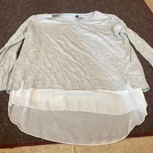 H&M grey blouse M‎ thumbnail 1