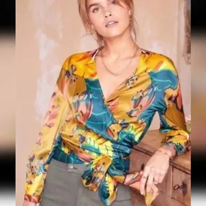 Sezane Anya Wrap Silk Blend Multicolor Tropical‎ Print V-Neck Blouse Size 34 thumbnail 3