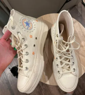 Tan Size 7 thumbnail 1