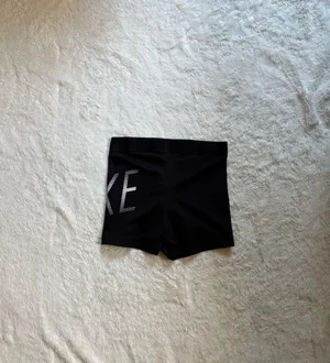 Nike Pro Shorts thumbnail 2