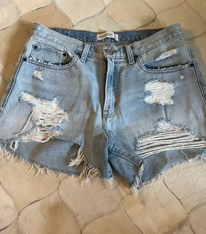 Abercrombie Mid Rise Boyfriend Denim Shorts thumbnail 1