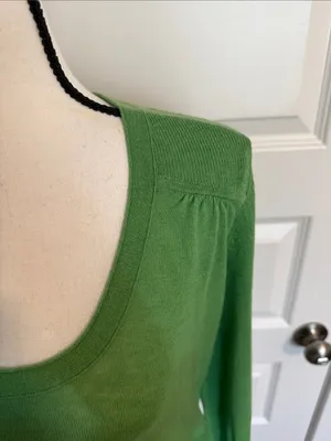 Loft| Green Scoop Neck Lightweight Long Sleeve Sweater with ribbed accents thumbnail 3