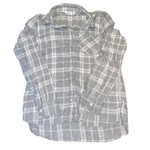 Old Navy Shirt Womens Medium Grey White Plaid Flannel Cotton Button Up thumbnail 3
