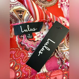 NWT Lulus Whirlwind Red Multi Scarf Print Satin Maxi Dress Size Small‎ thumbnail 8