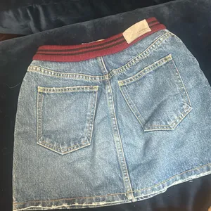 Carmar LF Blue‎ Denim Mini Skirt W/ Stretchy Waist Band thumbnail 4