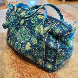 Quilted Fabric Overnight Weekend Duffle Bag Carry On Blue Yellow Floral Zip thumbnail 4