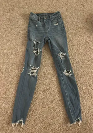 American Eagle Jeans thumbnail 1