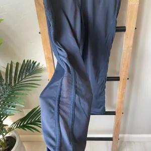 Aerie Chill Play Move Navy High-Rise 7/8 Mesh Stripe Leggings thumbnail 2