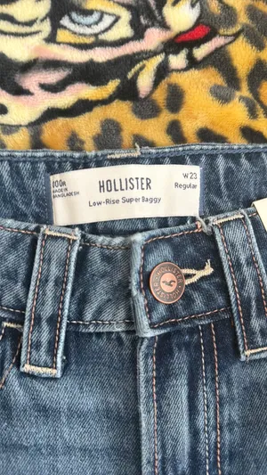 Hollister Jeans High-Rise thumbnail 4