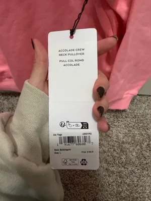 Alo Yoga Neon Bubblegum Accolade Sweatshirt. thumbnail 4