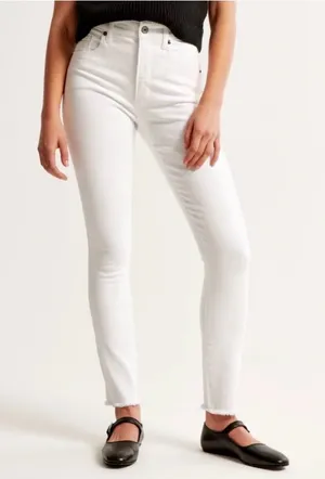 Abercrombie & Fitch women ultra high-rise, super skinny white jeans 27/4 thumbnail 1