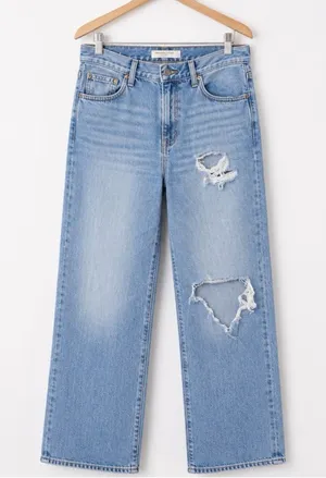 Levi’s ‘94 Baggy Women’s Distressed Denim Jeans Size 31 / 12 thumbnail 1