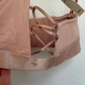 NWT AERIE Sz M Square Neck Strappy Lace Up Unlined Adjustable Bra Ballerina Pink thumbnail 3