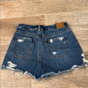 American Eagle Outfitters Blue Jean Shorts Distressed Frayed thumbnail 2