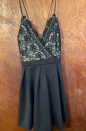 Francesca's Black Lace Dress thumbnail 1