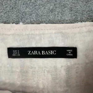 Zara Basic Women's Small Tweed Mini Skirt Fringe Wrap Hem Embellished Buttons thumbnail 6