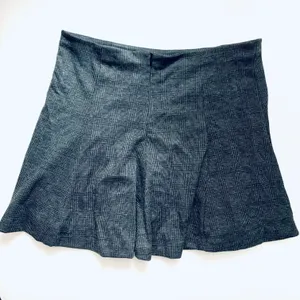Banana Republic Factory Gray Black Plaid Skater Mini Skirt thumbnail 4