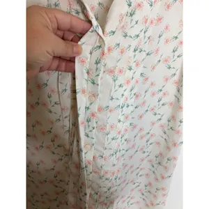 LC Lauren Conrad Blouse Womens Large White Floral Excellent Sleeveless V-Neck thumbnail 6