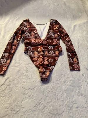Phax Swim Women's Size Medium Twist Front Long Sleeve One Piece Warm Brown NEW thumbnail 10