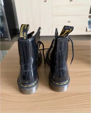 Dr. Martens Black 1460 Women’s Patent Leather Boots thumbnail 4
