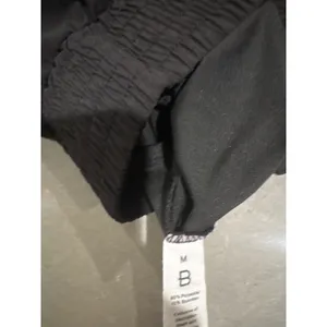 Black‎ Running Shorts With Zipper Pockets Athletic Gym Workout thumbnail 3
