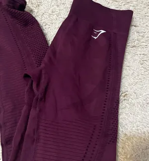 Gymshark Maroon Seamless Leggings Size Medium thumbnail 2