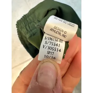 ATHLETA Hudson Board Travel Olive Green Athletic‎ Shorts Sz 0 thumbnail 5