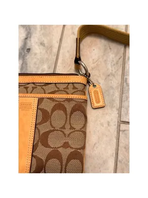 Coach Signature Jacquard Shoulder Cross Body E05N-6016 Canvas/Leather 9"x7" thumbnail 10