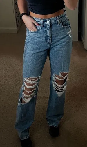 Jeans thumbnail 1