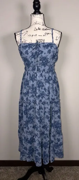 Trixxi Blue Floral Spaghetti Strap Tiered Midi Dress Womens Size Small thumbnail 1