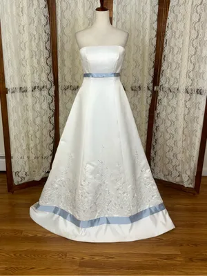 Beautiful Vintage 90s Mori Lee Baby Blue Satin Trim Wedding Gown thumbnail 1