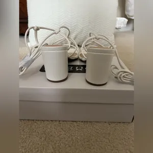 Bamboo White Strappy Block Heel Sandals thumbnail 4
