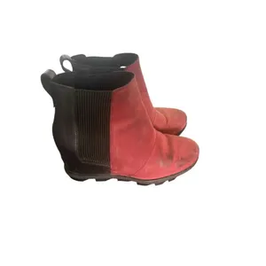 Sorel Joan of Artic Wedge Ankle Boots Red Wine Size 8 thumbnail 5