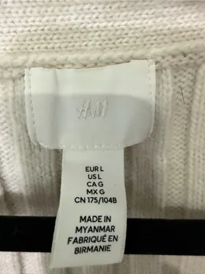 H&M Cream Ribbed V-Neck Sweater thumbnail 2