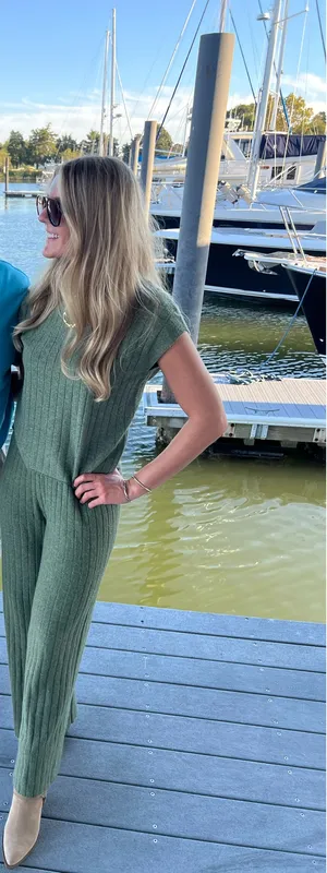 Green Set thumbnail 2