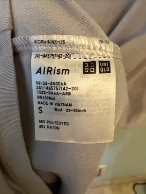 Uniqlo Crew Neck T-Shirt thumbnail 3