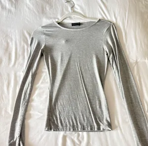 White Fox Long sleeve  thumbnail 2