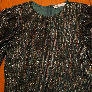 ZARA Sequin Puff Long Sleeve Special Limited Edition Emerald Green &‎ Gold Dress thumbnail 13