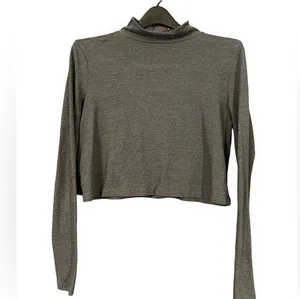 Wild Fable Gray Turtleneck Medium thumbnail 1