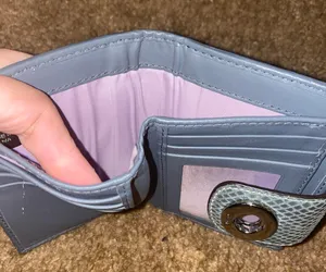 Grey Wallet With Lavender Interior thumbnail 4