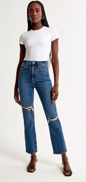 Abercrombie &Fitch Ultra High Rise Ankle Straight Jeans Size 28/ 6S thumbnail 1