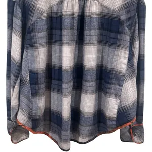 BDG Urban Outfitters Blue and Grey Plaid‎ Oversized Flannel Top Size S thumbnail 7