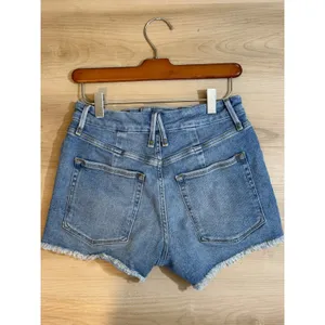 Good American Good Shorts Women 2 Blue‎ Cut Off High Rise Denim Jean Shorts thumbnail 10