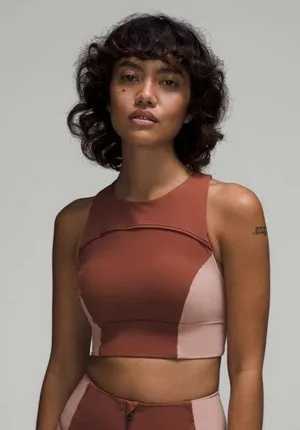 Lululemon Hike to Swim Bra size 4 thumbnail 1