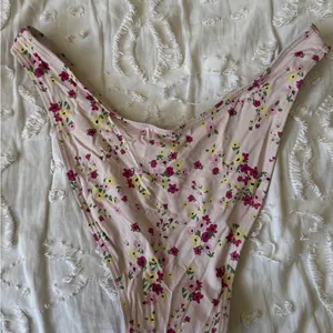 Garage Pink Floral Bikini Set with Green Accents thumbnail 6