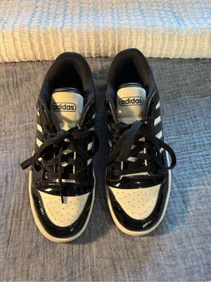 adidas Kids Black and White Low-Top Sneakers with Three Stripes thumbnail 2