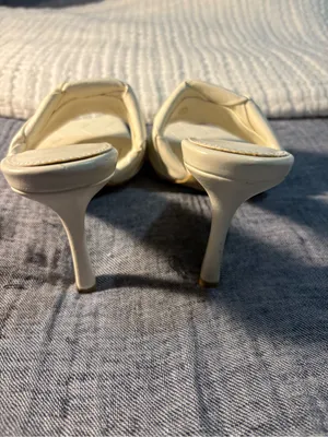 White woven leather stiletto size 7 thumbnail 4